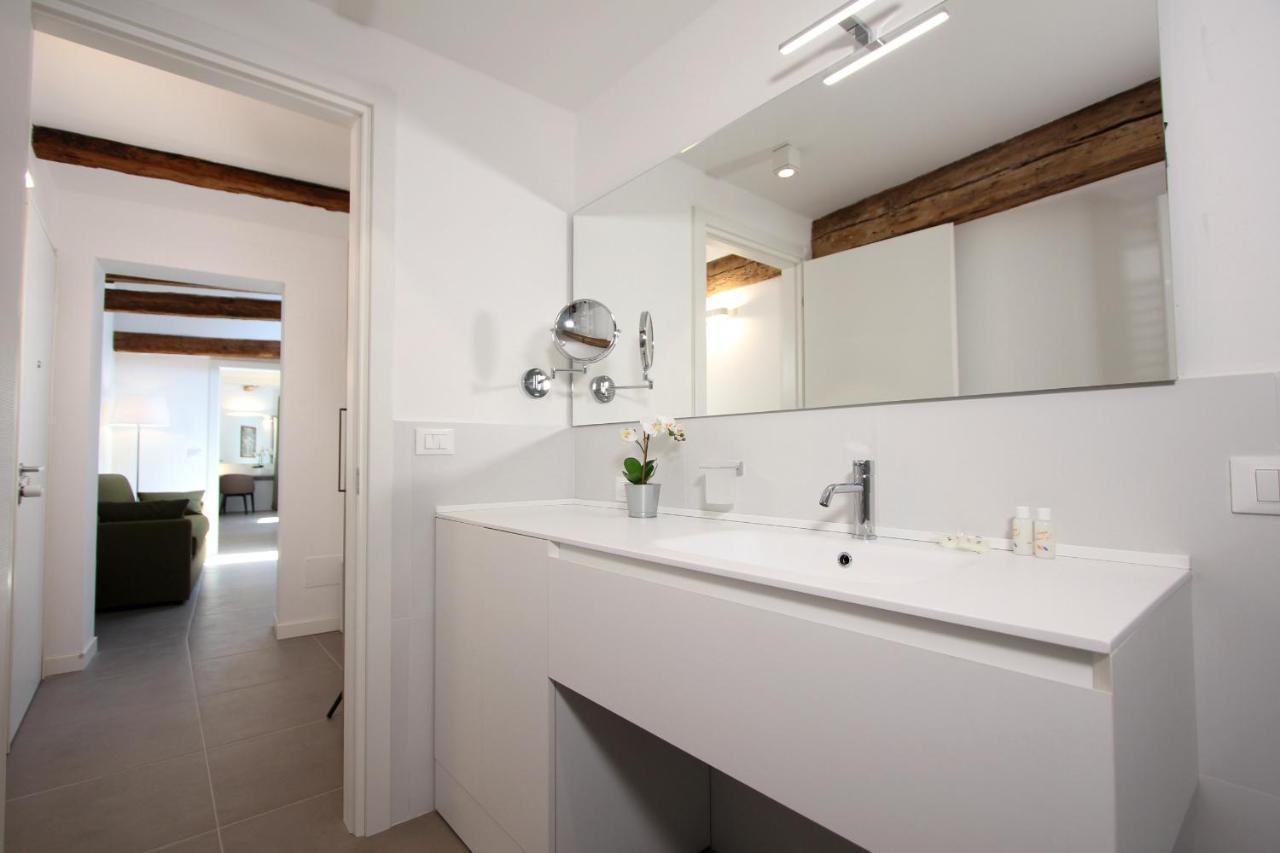 Degli Artisti Apartament *