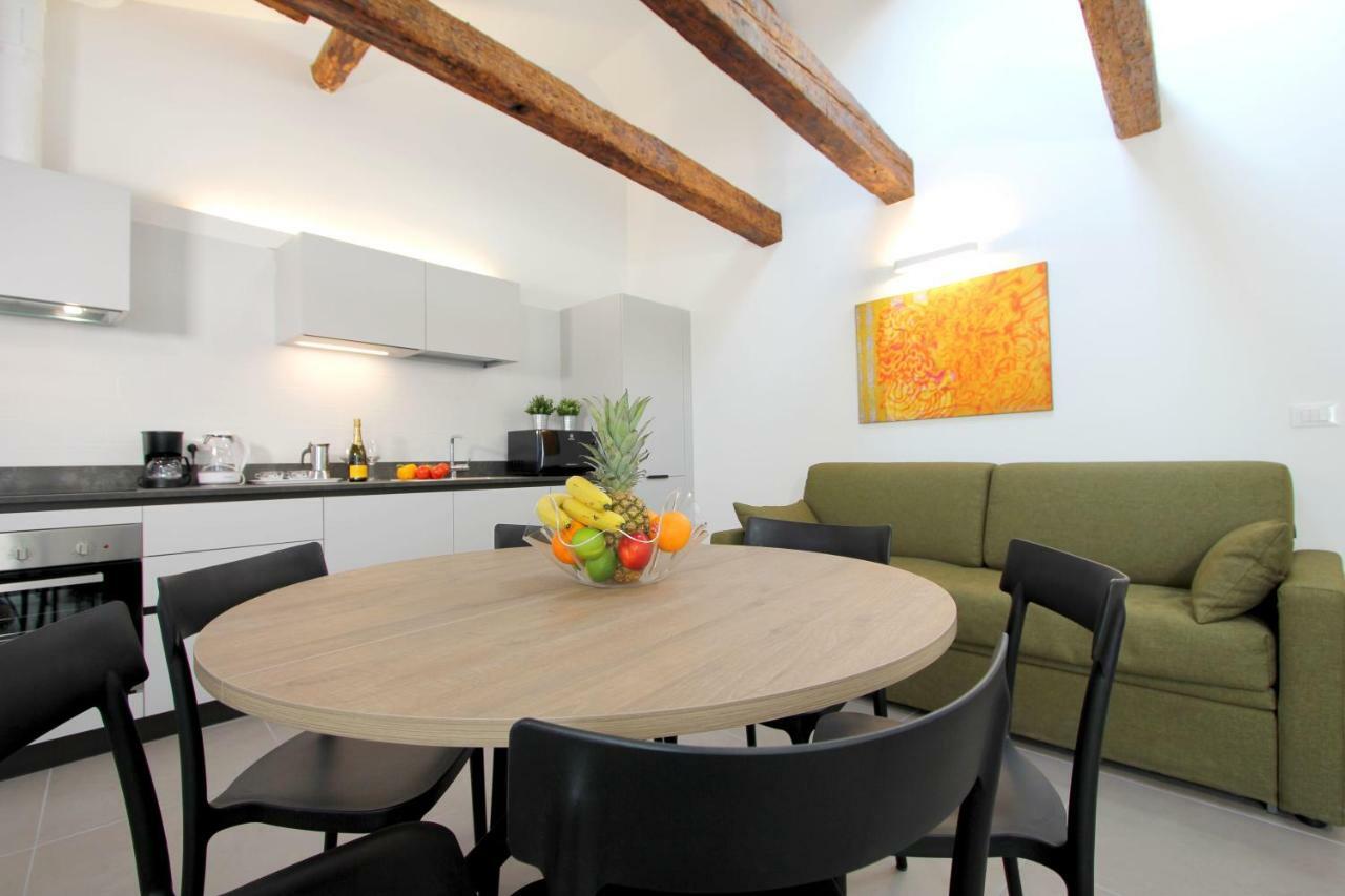 Degli Artisti Apartament *