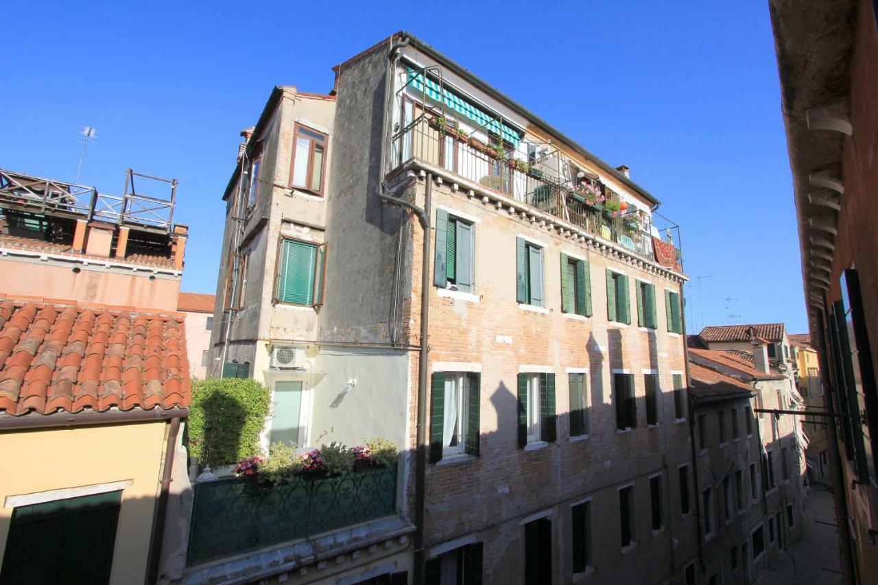 Degli Artisti Apartamento