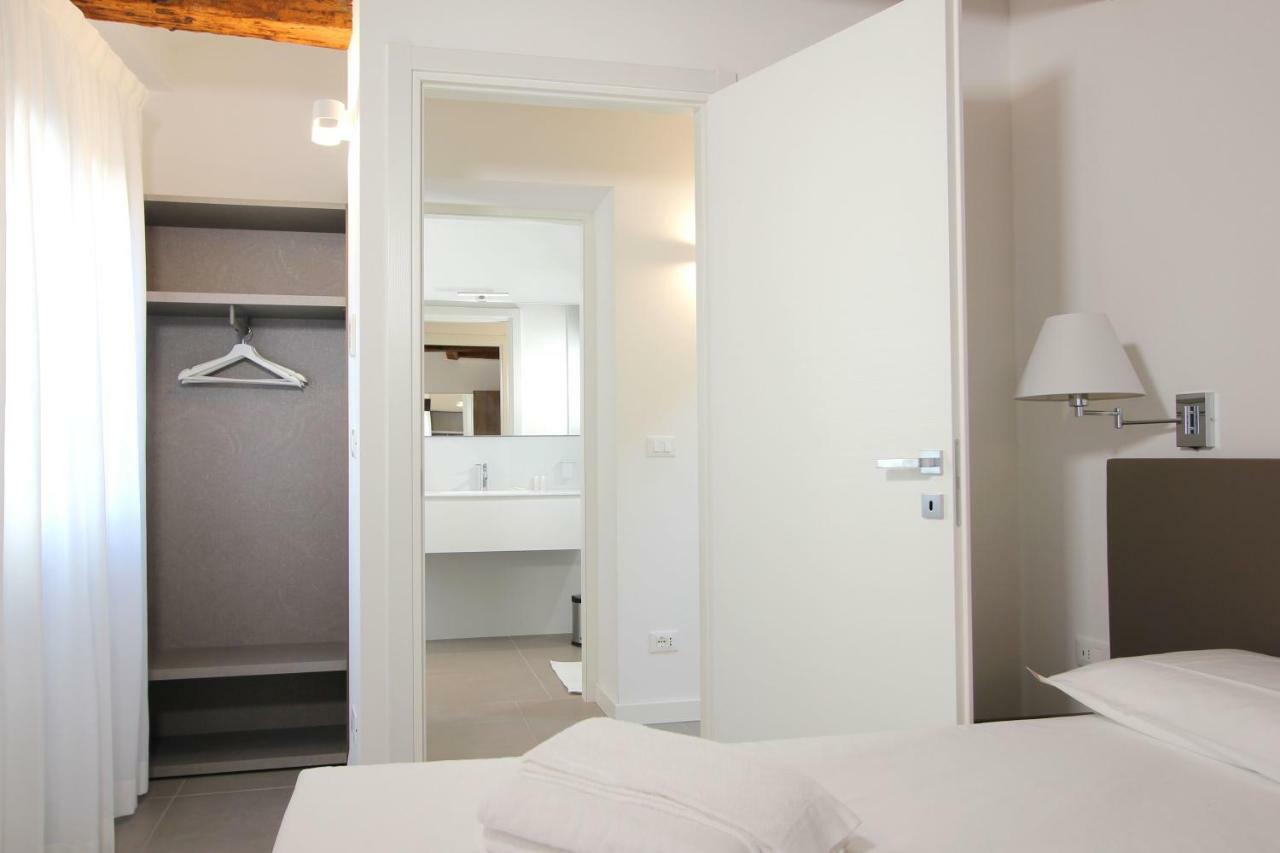 Degli Artisti Apartment *